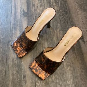 Tortoise sandal heels Square style Fashion Nova